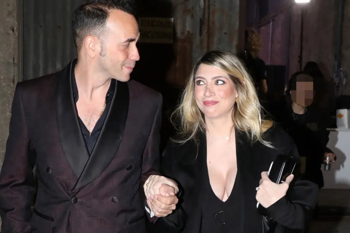 Μαριλού Κόζαρη: Τα πρώτα λόγια του μαιευτήρα της – «Ο Πάνος Μουζουράκης έκοψε τον ομφάλιο λώρο»
