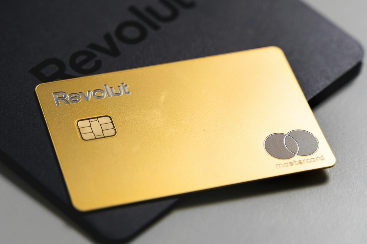 Η Revolut κατονομάζεται σε χιλιάδες καταγγελίες για απάτη στη Βρετανία