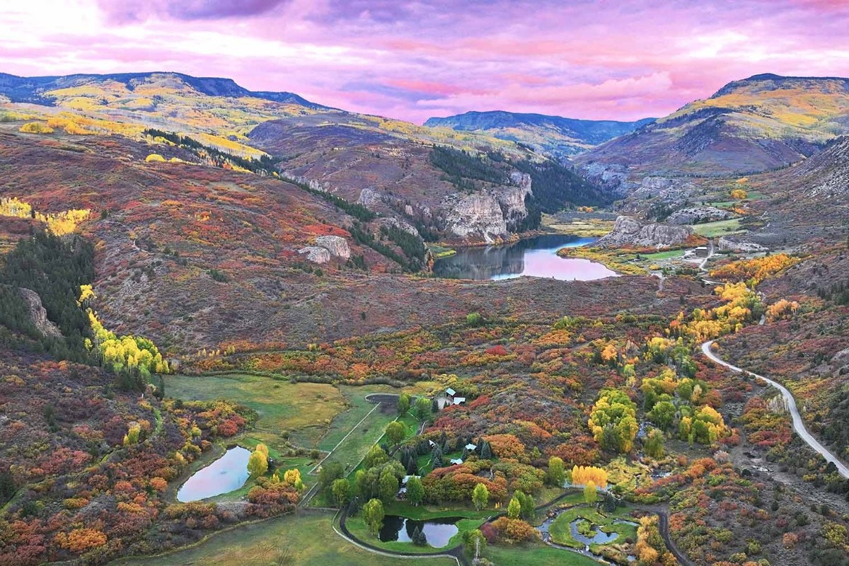 Η πιο ονειρική φάρμα της Αμερικής είναι προς πώληση: 411 στρέμματα παρθένας φύσης