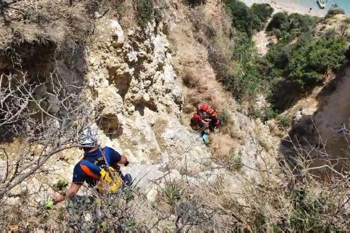 Τραγωδία στην Κέρκυρα: Nεκρές ανασύρθηκαν δύο γυναίκες στο Σιδάρι