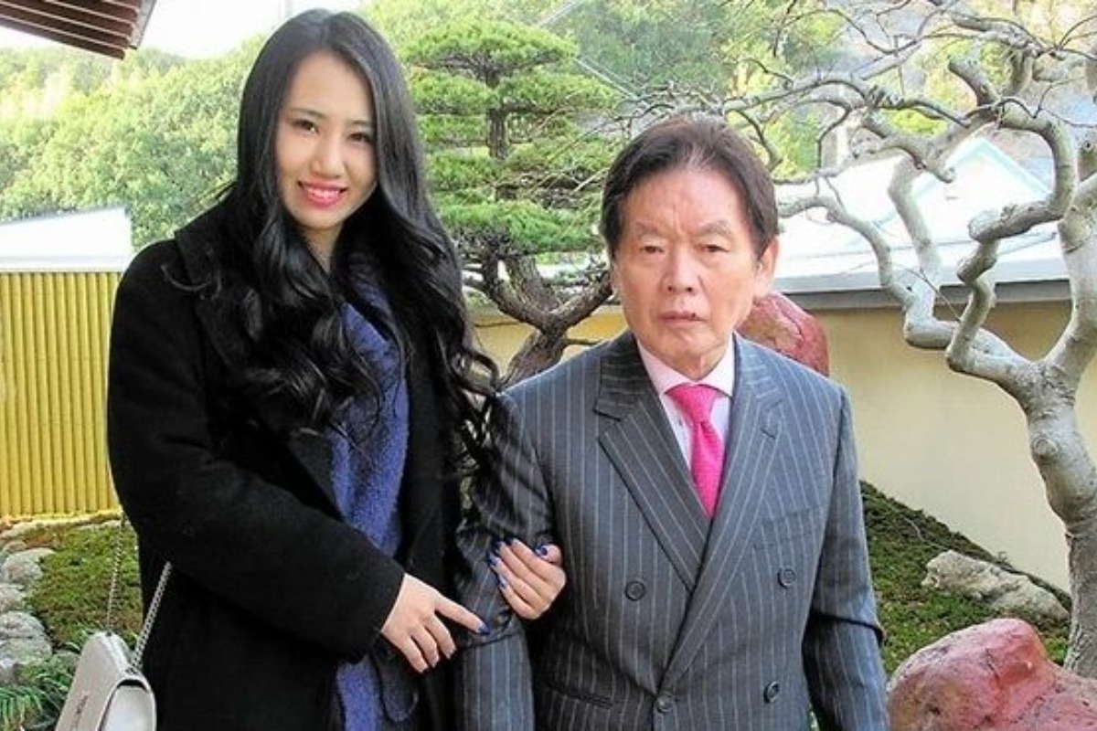 Ιαπωνία: Η 28χρονη χήρα, ο 77χρονος σύζυγος και ο θάνατος «μυστήριο» 3 μήνες μετά τον γάμο