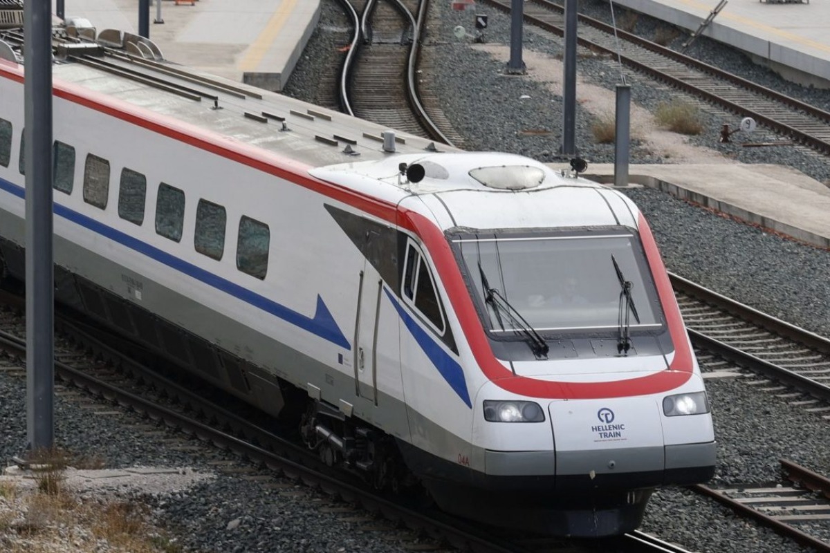 Hellenic Train: Γέμισε καπνούς αμαξοστοιχία που εκτελούσε δρομολόγιο Έδεσσα ‑ Θεσσαλονίκη