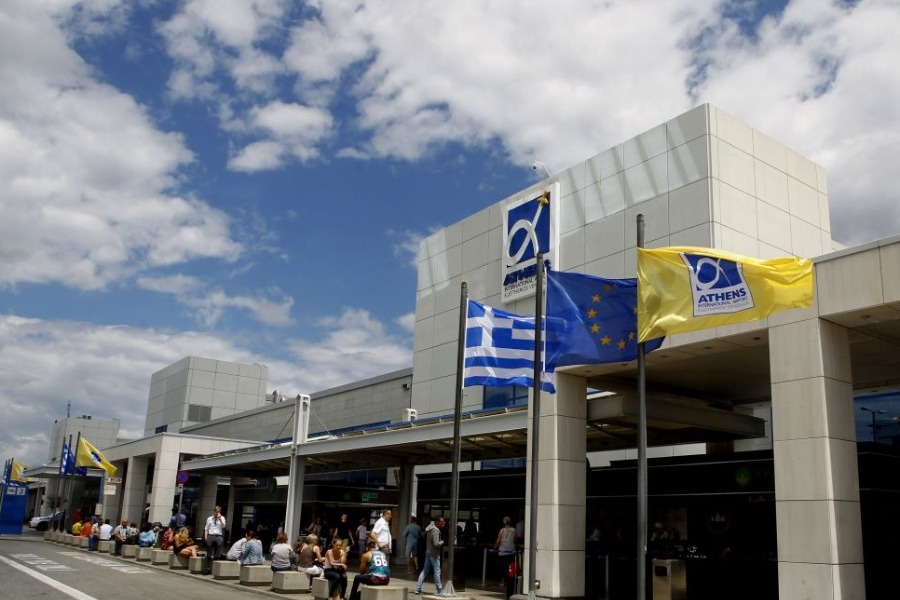 Αναγκαστική προσγείωση αεροσκάφους στο «Ελευθέριος Βενιζέλος» με 233 επιβάτες