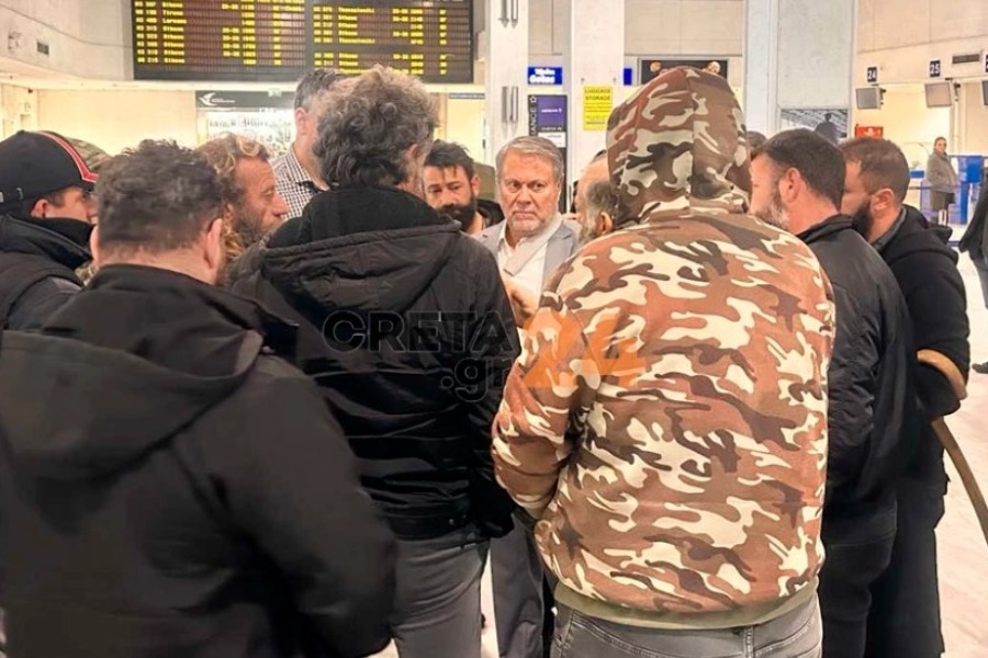 Ανοιξε ξανά το αεροδρόμιο του Ηρακλείου, μεταφορά του μπλόκου στον ΒΟΑΚ ανακοίνωσαν οι αγρότες