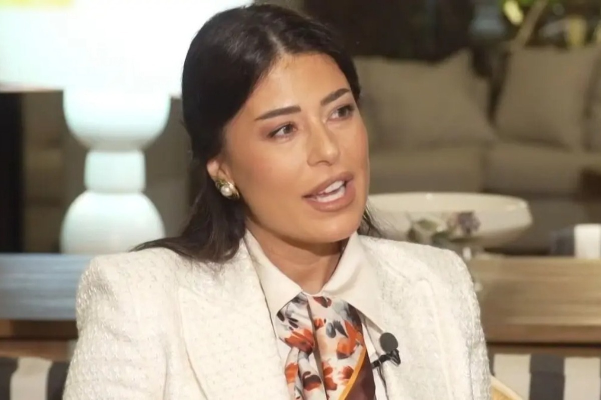 Αφροδίτη Λατινοπούλου: «Δεν κάνω πολύ photoshop, από κοντά μου λένε ότι είμαι καλύτερη»