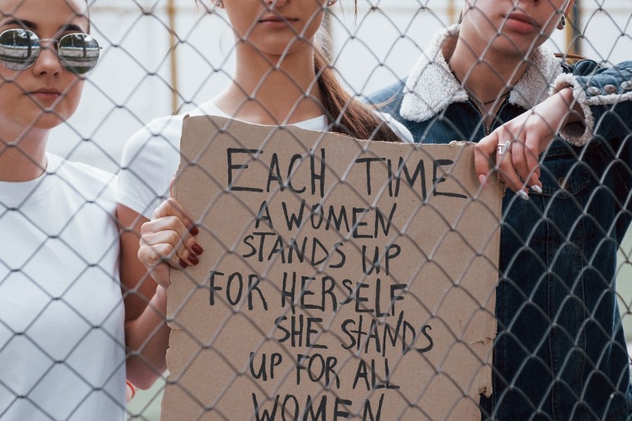 ΗΠΑ: Σβήνουν τα δικαιώματα των γυναικών από τις αναφορές ανθρωπίνων δικαιωμάτων