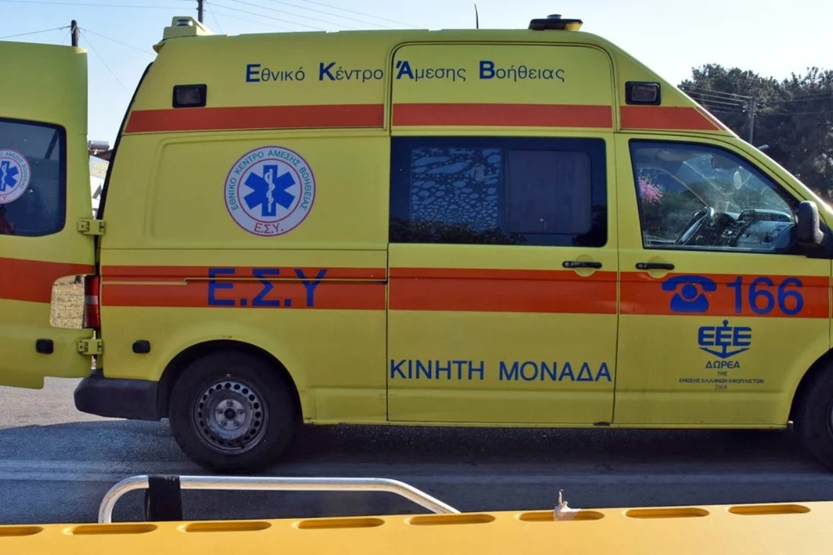 Λήμνος: Ιερέας κατέρρευσε σε εστιατόριο ‑Τον έσωσαν με ΚΑΡΠΑ, νοσηλεύεται στο νοσοκομείο