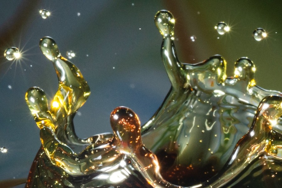 Ξέχασε τα ακριβά serums – αυτό το elegant έλαιο κάνει τα πάντα