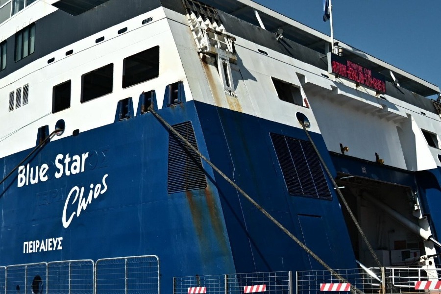 Νεκρός ναυτικός στο Blue Star Chios: Συνελήφθησαν πλοίαρχος και Α` μηχανικός