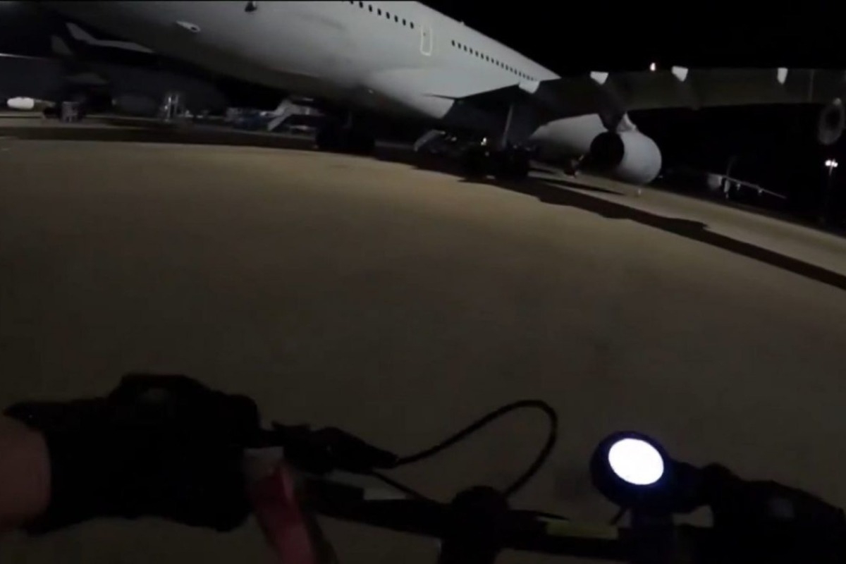 Ηνωμένο Βασίλειο: Φιλοπαλαιστίνιοι ακτιβιστές εισέβαλαν σε βάση της RAF ‑ Βανδάλισαν δύο αεροσκάφη