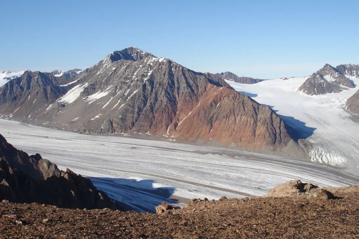 ΗΠΑ και Ουκρανία υπέγραψαν μνημόνιο προθέσεων για τη συμφωνία στα ορυκτά – Τι περιλαμβάνει