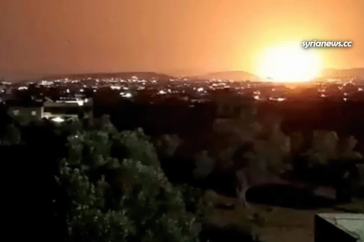 Συντονισμένη επίθεση του Ισραήλ στα προάστια της Δαμασκού – Στο στόχαστρο τουρκικός εξοπλισμός παρακολούθησης