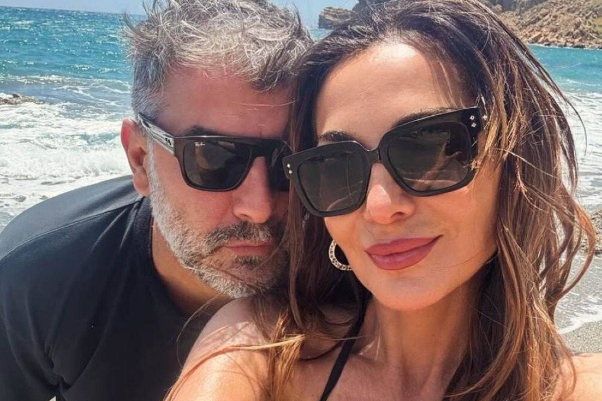 Βασίλης Μπισμπίκης – Οι ευχές στη Δέσποινα Βανδή: «Ξημερώνει στην καρδιά μου η αγάπη σου, αστέρι μου»