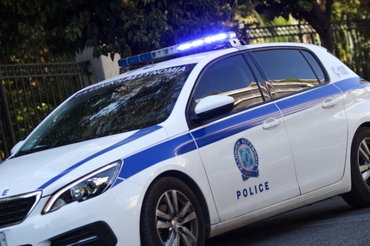 Συνελήφθη γνωστή influencer μόδας με ροζ κοκαΐνη στη Ρόδο