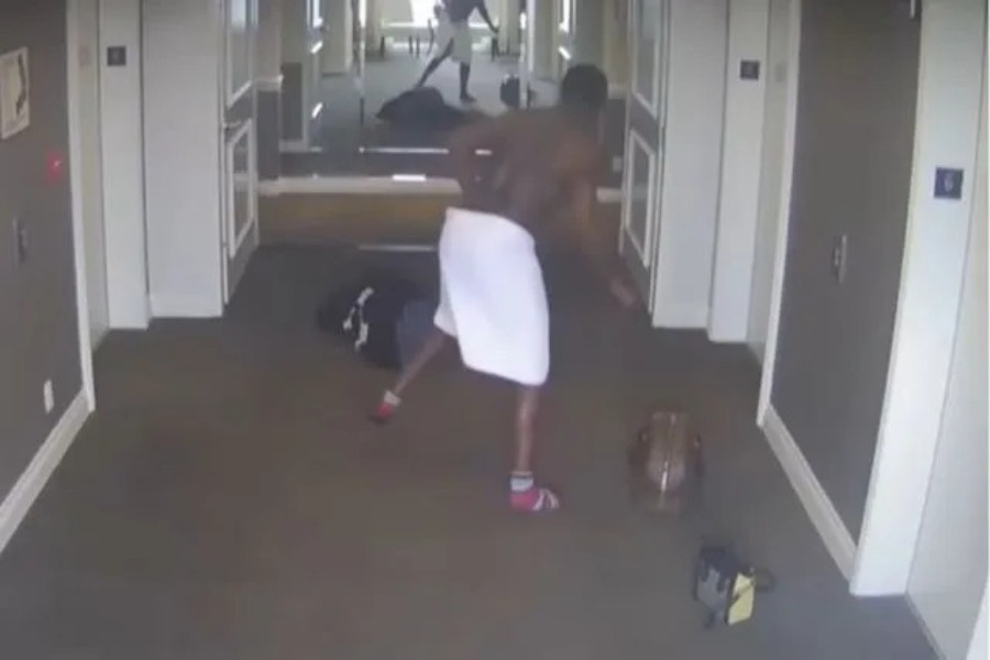 Ο Diddy έδωσε 100.000 δολάρια για το βίντεο του ξυλοδαρμού της Βεντούρα