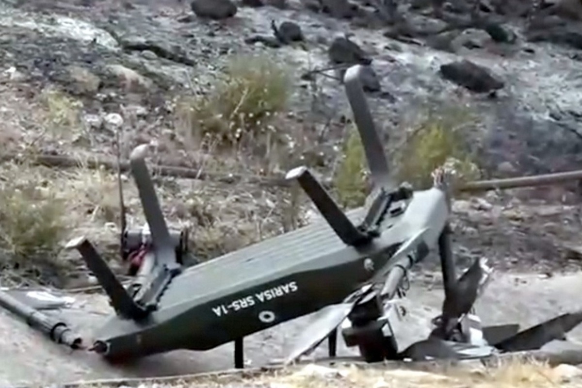 Τέσσερις προσαγωγές για τη φωτιά στα Γλυκά Νερά: Εξετάζεται αν προκλήθηκε από πτώση drone