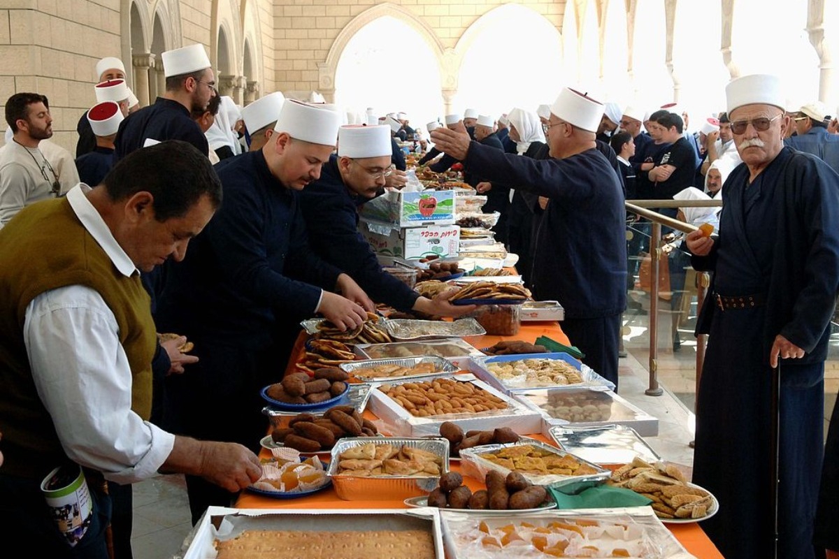 Γιατί το Ισραήλ άρχισε να βομβαρδίζει τη Συρία