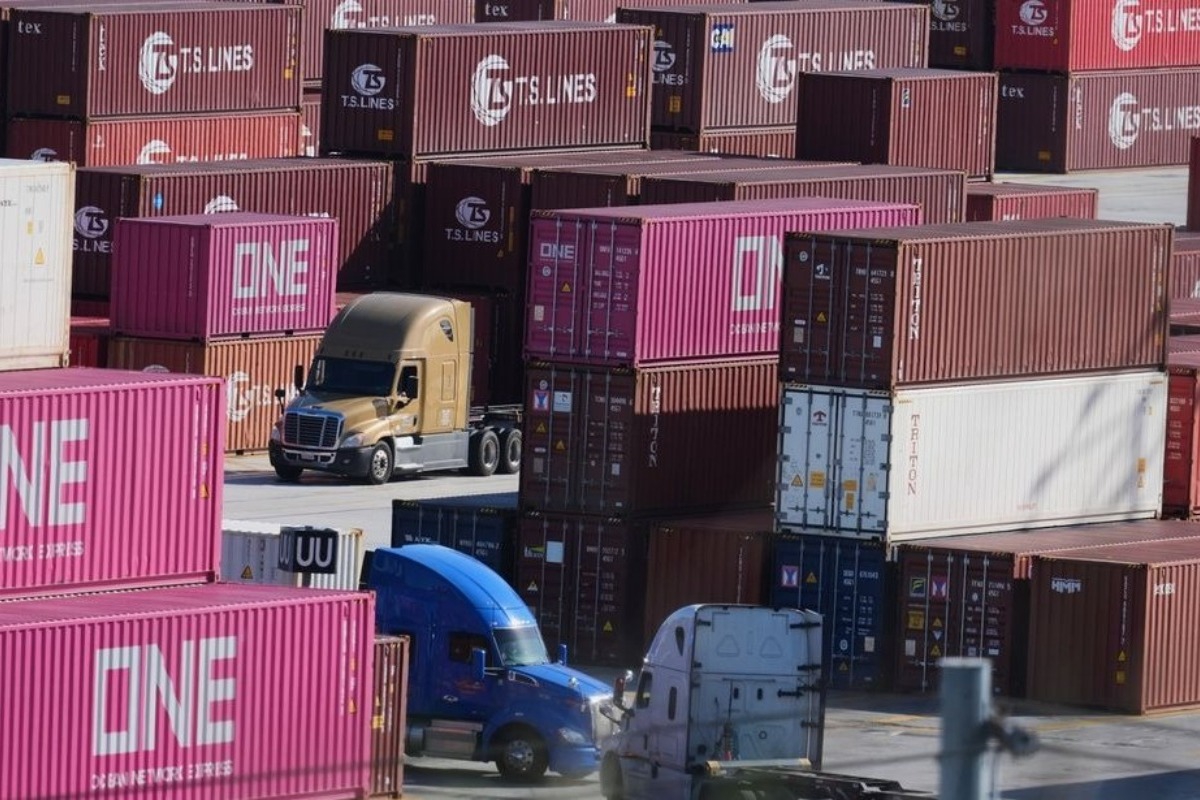 Δασμοί Τραμπ: Τα 10 βασικά ελληνικά προϊόντα που «κινδυνεύουν» ‑ Τι εξάγει η Ελλάδα στις ΗΠΑ