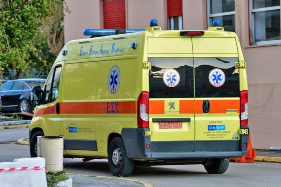 Σοκ στη Θήβα: Βρέφος 10 μηνών μεταφέρθηκε στο νοσοκομείο με τραύμα στο κεφάλι