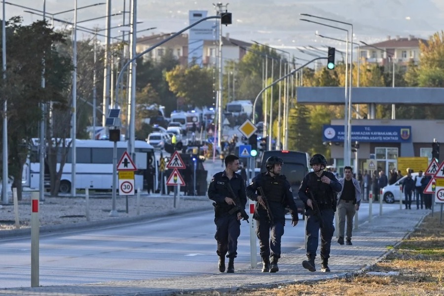 Ποιος μπορεί να κρύβεται πίσω από την τρομοκρατική επίθεση με τέσσερις νεκρούς στην Αγκυρα