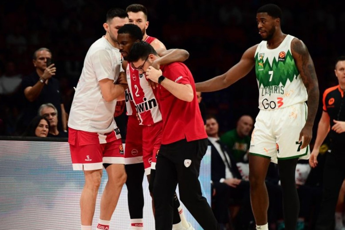 «Δεν είναι δυνατόν»: Τα έχασε ο Γάλλος σπίκερ με τον τραυματισμό του Κίναν Έβανς ‑ Δείτε βίντεο