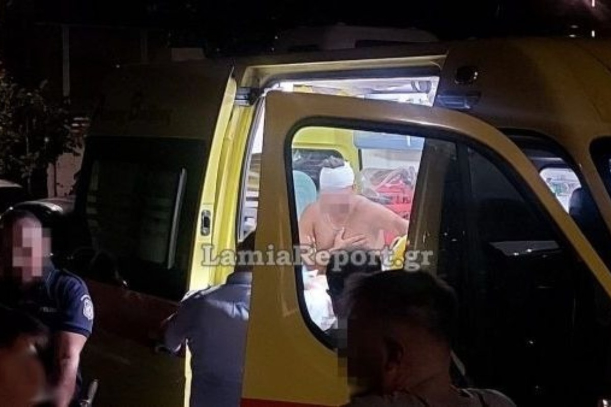 Αιματηρό επεισόδιο ανάμεσα σε παρέες στα Καμένα Βούρλα ‑ Τέσσερις τραυματίες στο νοσοκομείο