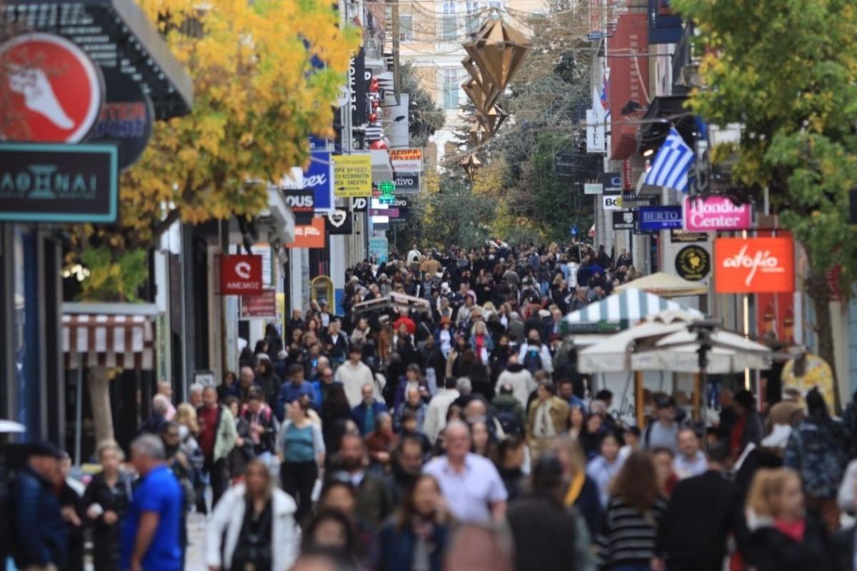 Εορταστικό ωράριο: Μέχρι τι ώρα θα είναι ανοιχτά σούπερ μάρκετ και καταστήματα