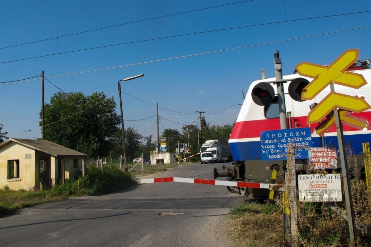 Τραγωδία στους Νέους Πόρους ‑ Ανασύρθηκε νεκρός άνδρας από τις γραμμές του ΟΣΕ