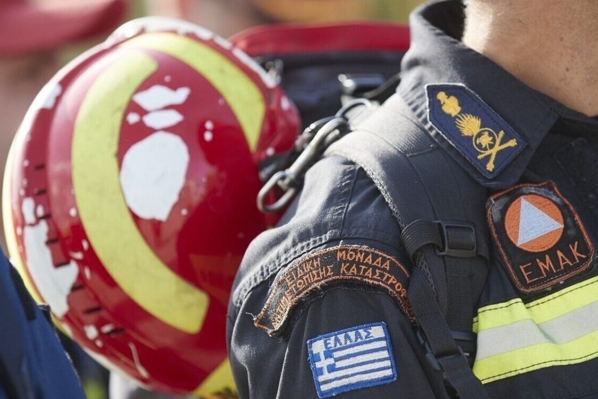 Κρήτη: Αγωνιώδης επιχείρηση διάσωσης 40χρονου ‑ Super puma δεν κατάφερε να τον προσεγγίσει