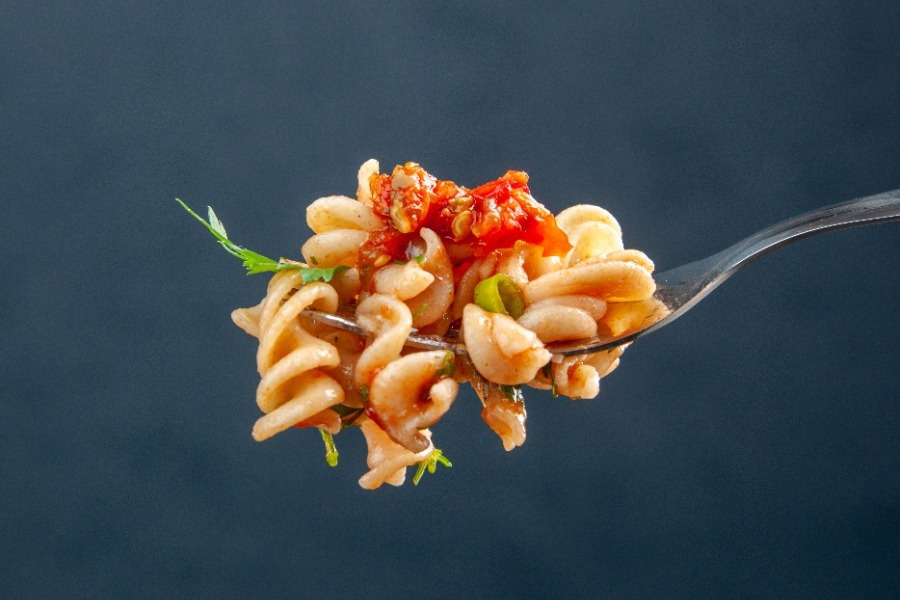 Τέλος τα μακαρόνια; Ο δασμός‑μαχαιριά που απειλεί να αδειάσει τα ράφια των ΗΠΑ