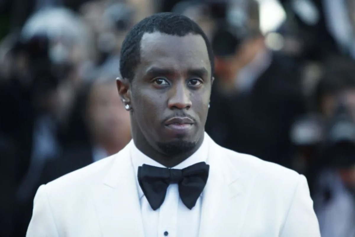 Πρώην υπάλληλός του Diddy κατέθεσε για τα «Freak‑Offs» πάρτι με σeξουαλικά όργιa και ναρκωτικά ‑ «Έκανα ό,τι μου ζητούσε»