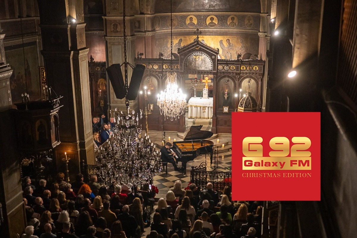 Galaxy 92 Christmas Edition: Το ρεσιτάλ «Rays of Love» μάγεψε τον ναό του Αγ. Γεωργίου Καρύτση