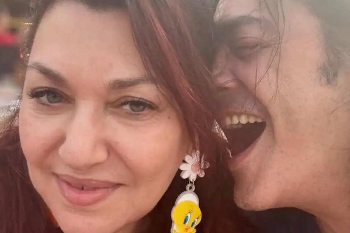 Καίτη Γαρμπή: Η εντυπωσιακή έκπληξη του Διονύση Σχοινά για τη γιορτή της – «Σ’ αγαπώ»