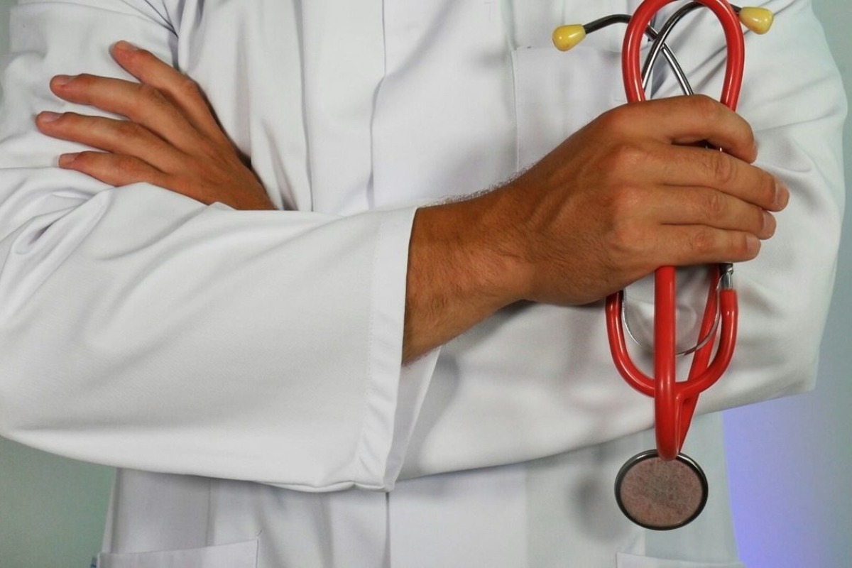 Θεσσαλονίκη: Συνελήφθη γιατρός για «φακελάκι» ‑ Είχε καταδικαστεί πρόσφατα ξανά για δωροληψία