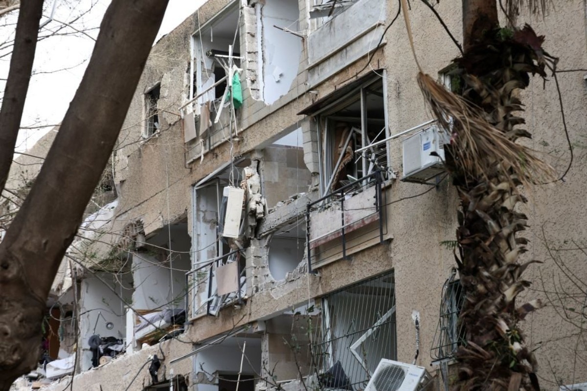 Ισραήλ: Τουλάχιστον 86 τραυματίες από την ιρανική πυραυλική επίθεση σε Τελ Αβίβ και Χάιφα