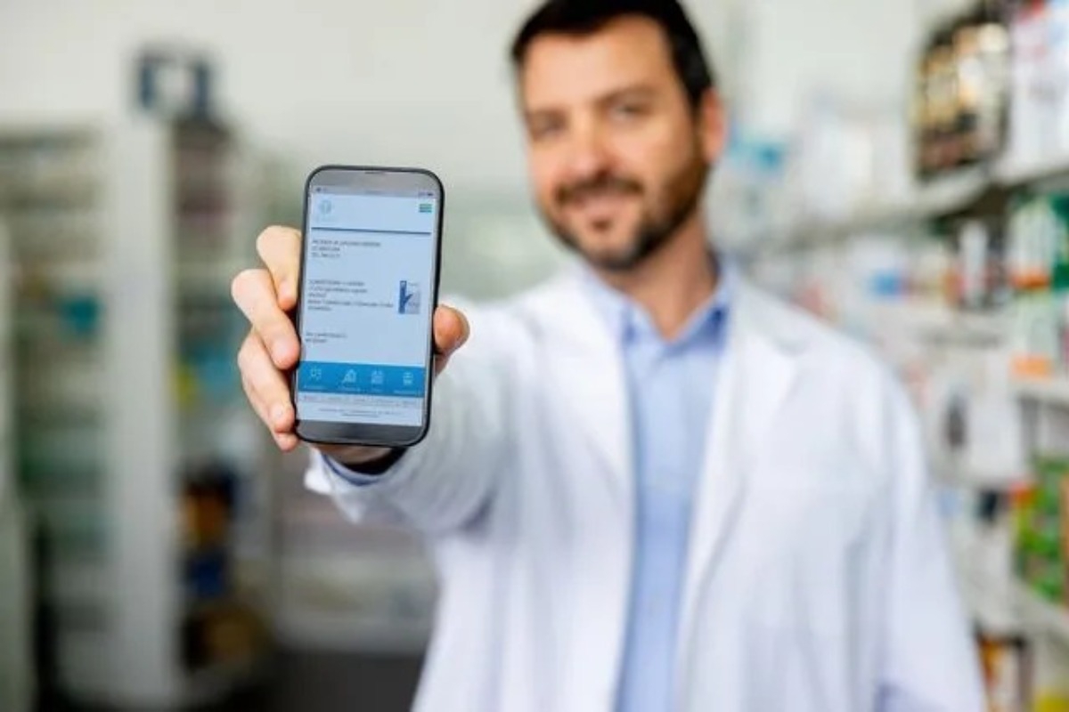 Νέα εφαρμογή στο κινητό δείχνει τα πιο κοντινά εφημερεύοντα φαρμακεία