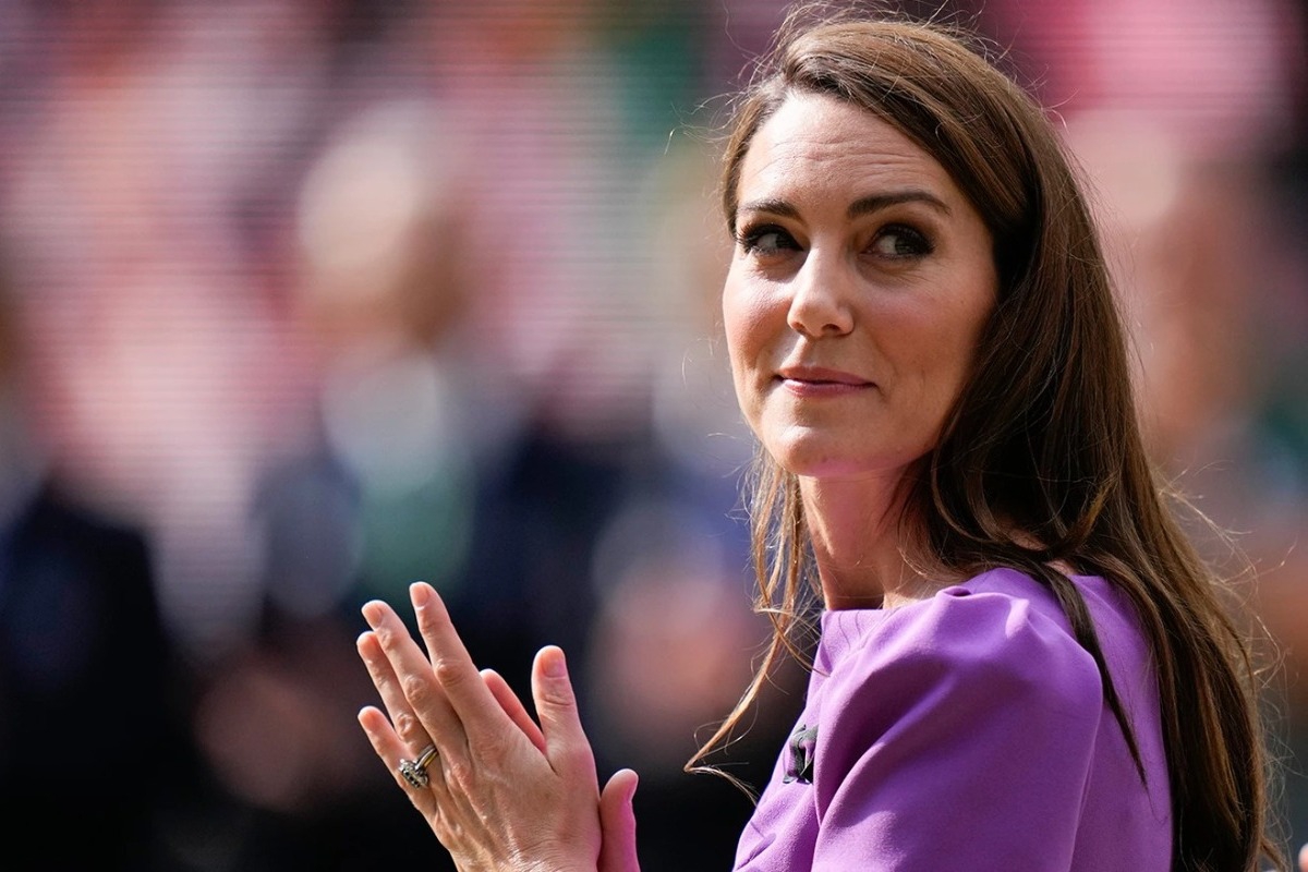 Η Κέιτ Μίντλετον σπάει τους κανόνες: Η βασιλική παράδοση που δεν επιτρέπει στα παιδιά της να ακολουθήσουν