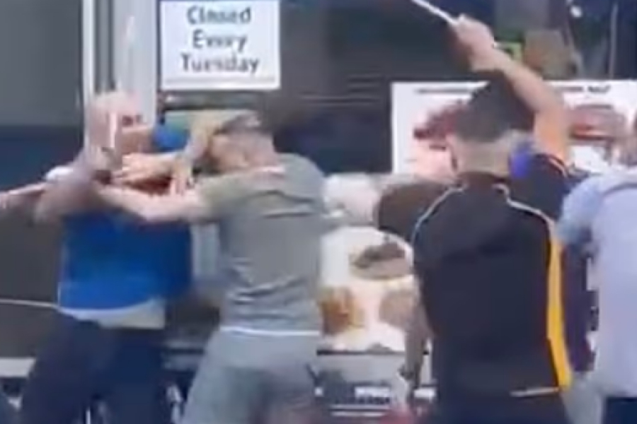 Ουαλία: Αγριος καβγάς αντίπαλων οικογενειών Τούρκων με σούβλες κεμπάπ ‑ Δείτε βίντεο