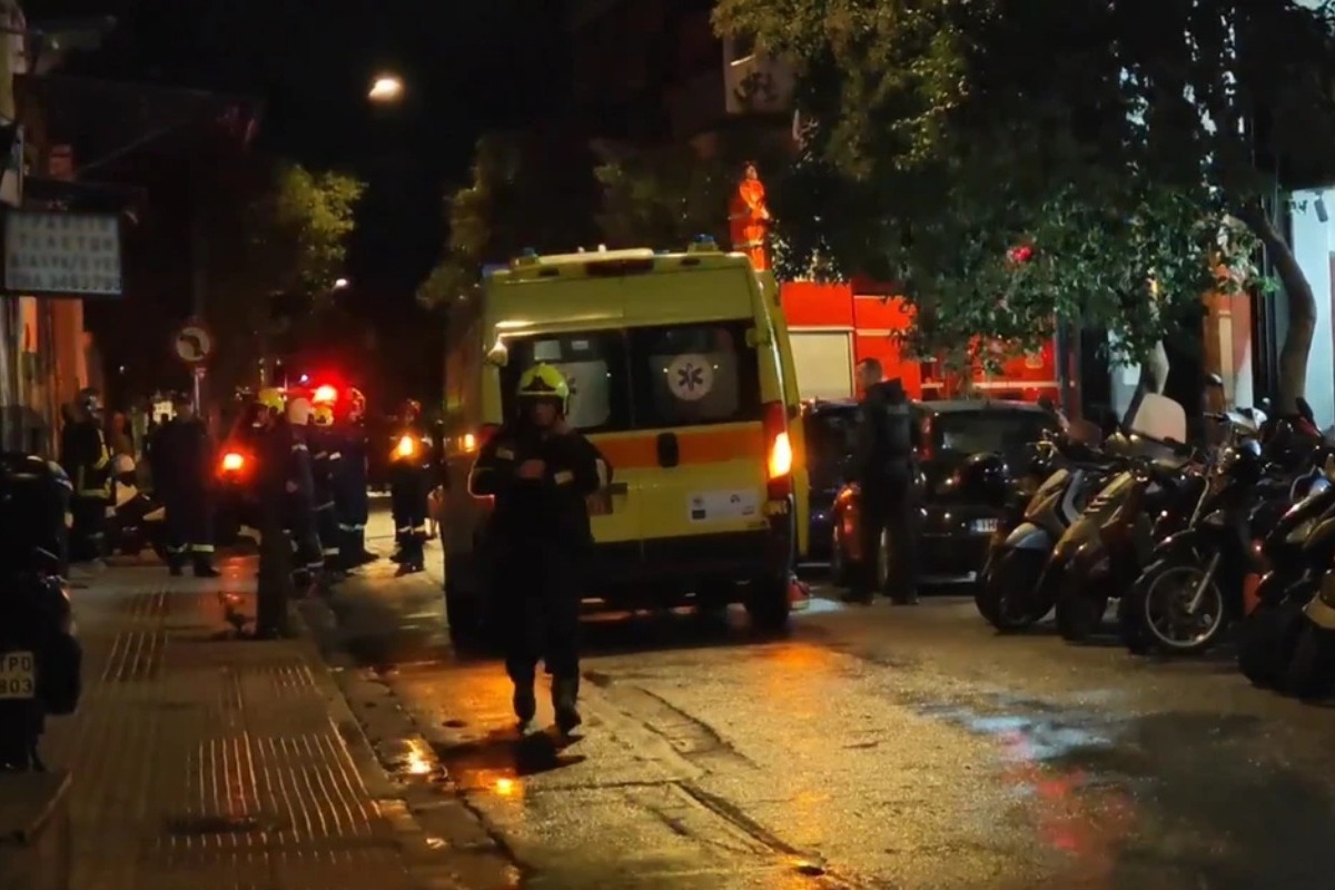 Κεραμεικός: Ανδρας έπεσε στο κενό από τον τέταρτο όροφο