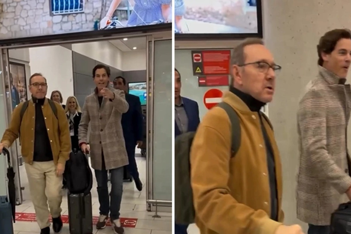 Κέβιν Σπέισι: Θερμή υποδοχή στην Κύπρο μετά την αθώωσή του για σeξουαλική επίθεση σε άντρες