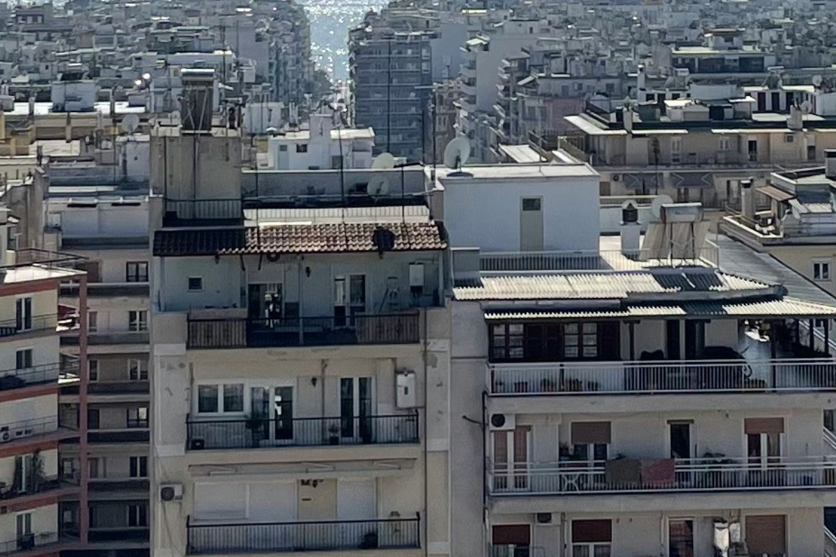 Φονικό στη Θεσσαλονίκη: «Γκρίνιαξε, ήμουν πιεσμένος και τη σκότωσα» λέει ο αδελφός της