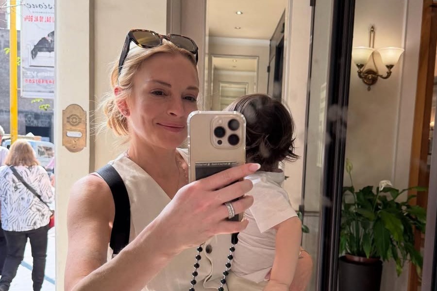 Lindsay Lohan: Από την έξαλλη ζωή στις ΗΠΑ στην ήρεμη οικογενειακή ζωή στο Ντουμπάι