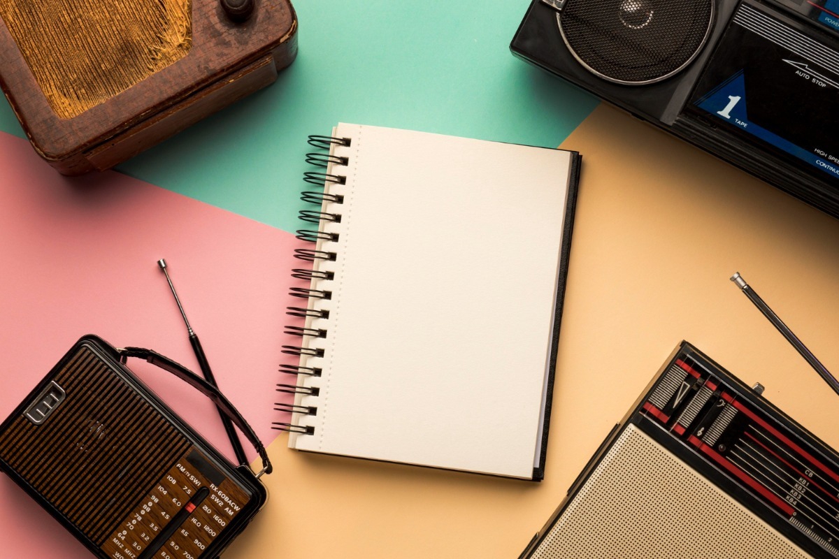 10 τραγούδια που θα κάνουν λίγο καλύτερη την ημέρα σου