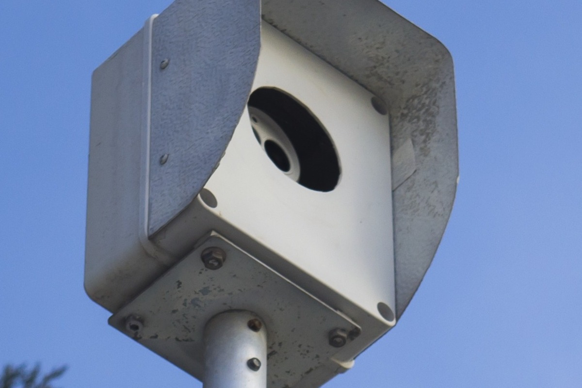 Τους έπιασαν στα πράσα οι κάμερες – Πάνω από 1.000 οδηγούσαν με το κινητό στο χέρι στη Συγγρού