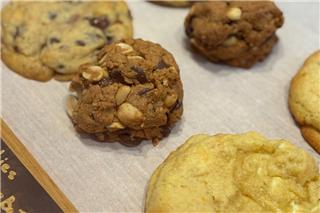 Cookie Frou: Ένα νέο «γλυκό καταφύγιο» στην καρδιά της Αθήνας