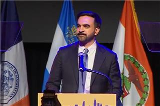 «Η ελπίδα νίκησε την τυραννία» είπε μετά τη νίκη του o Μαμντάνι