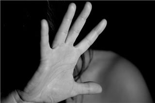 Και δεύτερος γνωστός δικηγόρος αντιμέτωπος με τη δικαιοσύνη για ενδοοικογενειακή βία