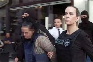 Δικηγόρος για τη 46χρονη που δολοφόνησε την πεθερά της στη Σαλαμίνα: «Απειλούσε εμένα, τα παιδιά μου»