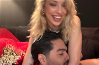 Χρήστος Μάστορας: «Λίγη φωνή να είχες…» – Το μήνυμα στη Γαρυφαλλιά Καληφώνη μπροστά στη μητέρα του