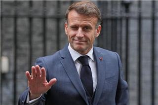 Politico: Η Γαλλία μπροστά σε μια Ευρώπη χωρίς την αμερικανική ομπρέλα